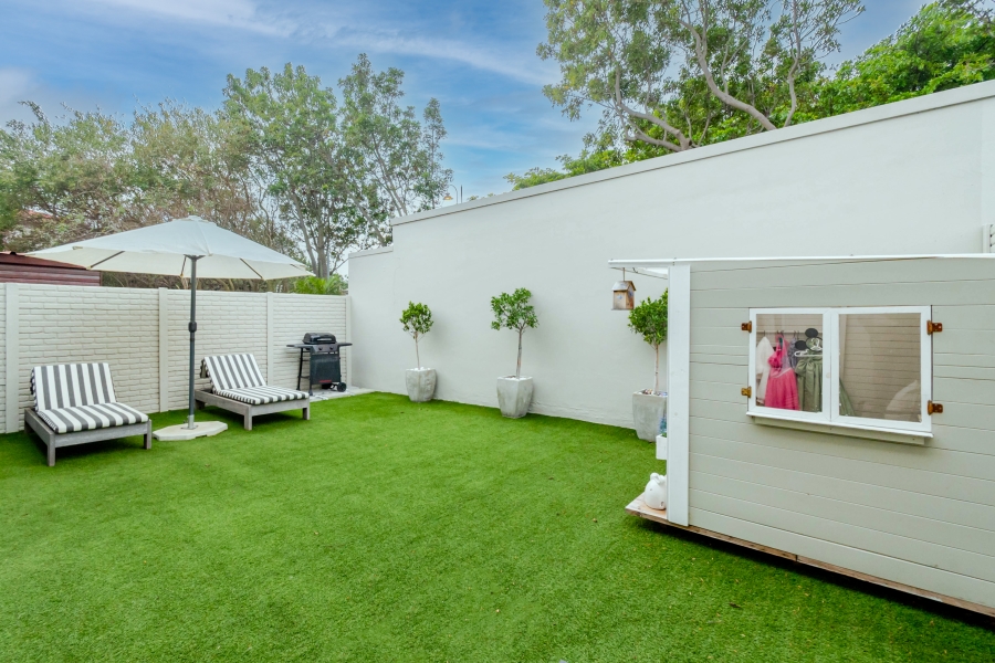 2 Bedroom Property for Sale in Royal Ascot Western Cape